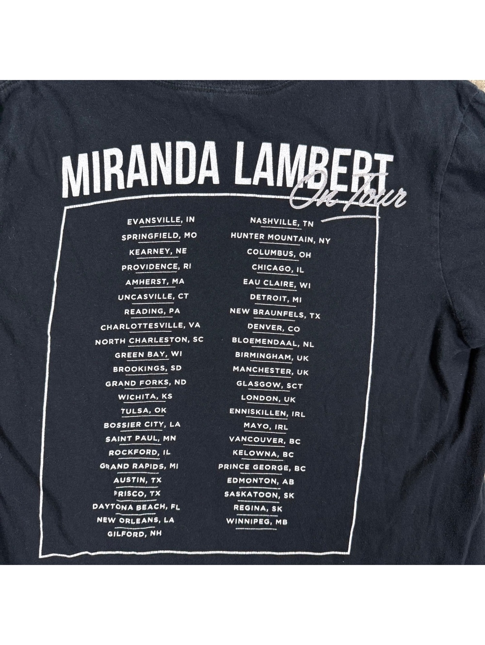 Black Miranda Lambert Revolution tour T-shirt Women M - Picture 2 of 8